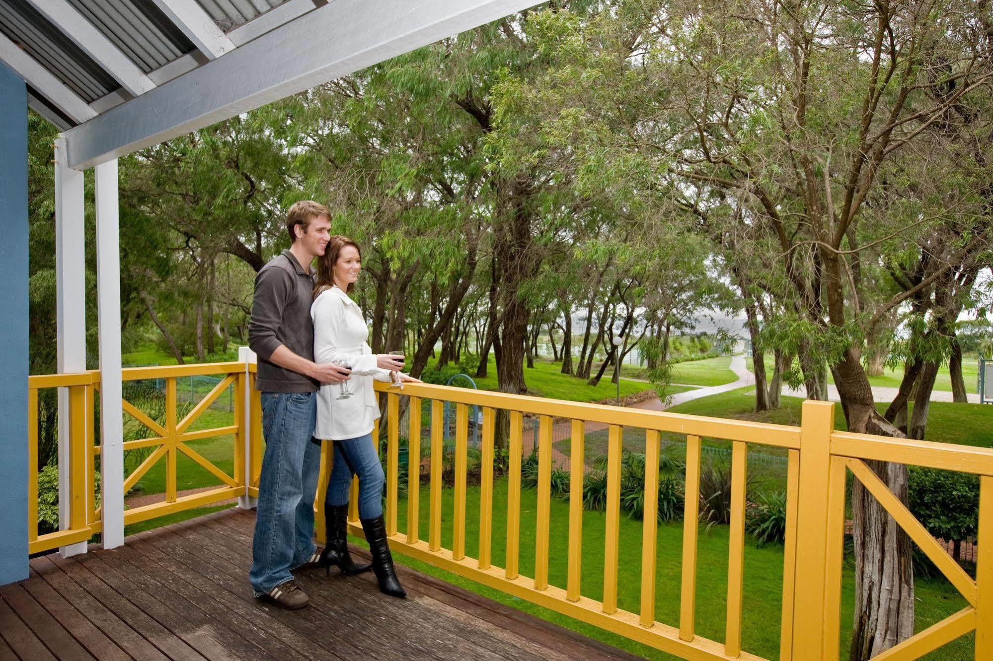 Broadwater Resort Wa Tourism Awards 2024 Gold Winner Басселтон Экстерьер фото